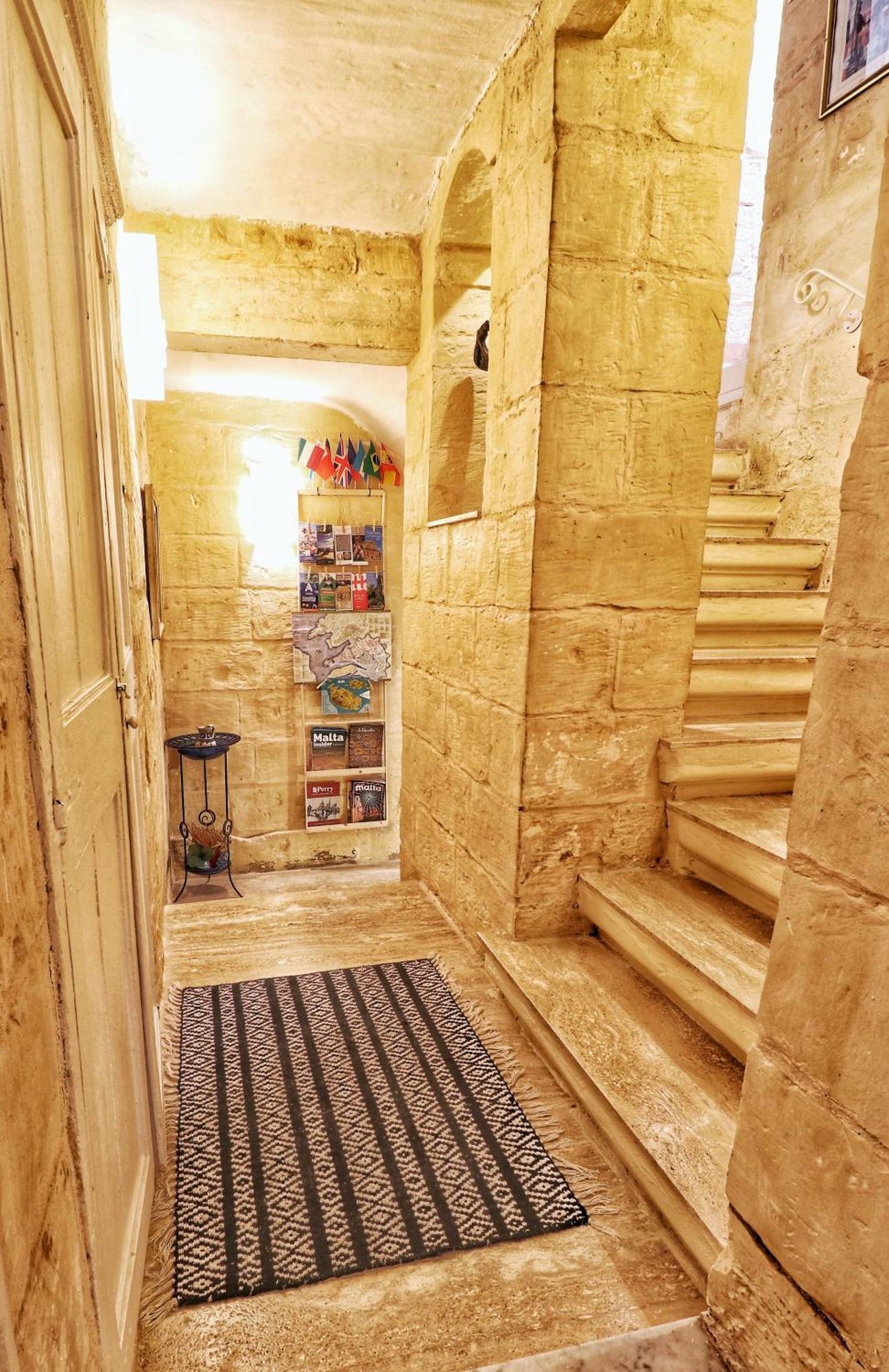 The Knight - Heritage & Art Home At Birgu Square Dış mekan fotoğraf