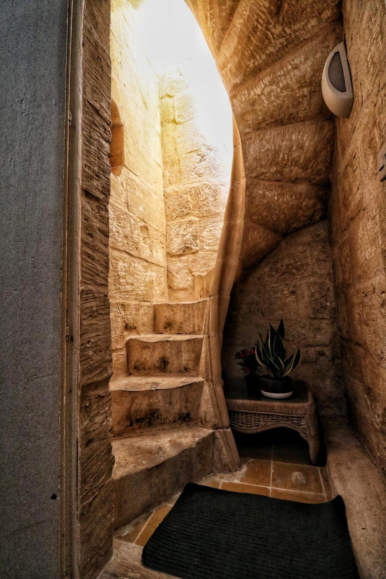 The Knight - Heritage & Art Home At Birgu Square Dış mekan fotoğraf