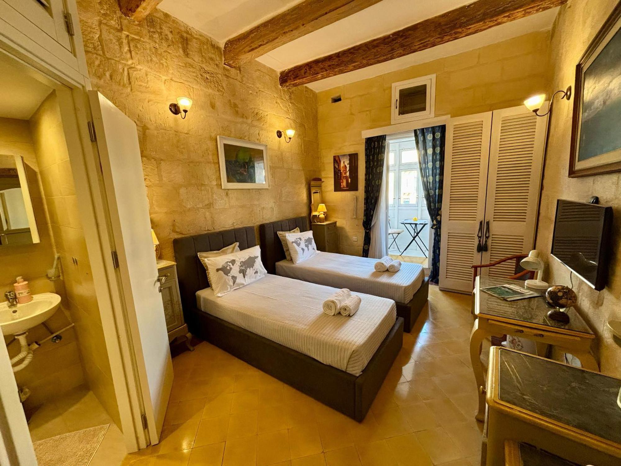 The Knight - Heritage & Art Home At Birgu Square Dış mekan fotoğraf